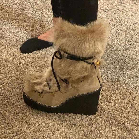 Stuart Weitzman Lamb Fur Wedge Boot - Picture 6 of 11